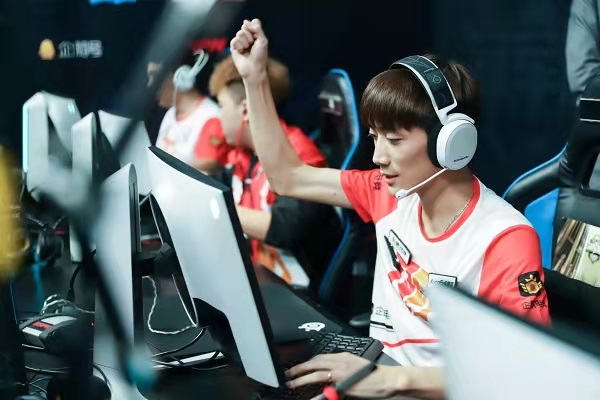 从世界冠军到无缘季后赛四强,浅析老牌强队Q9潜在问题